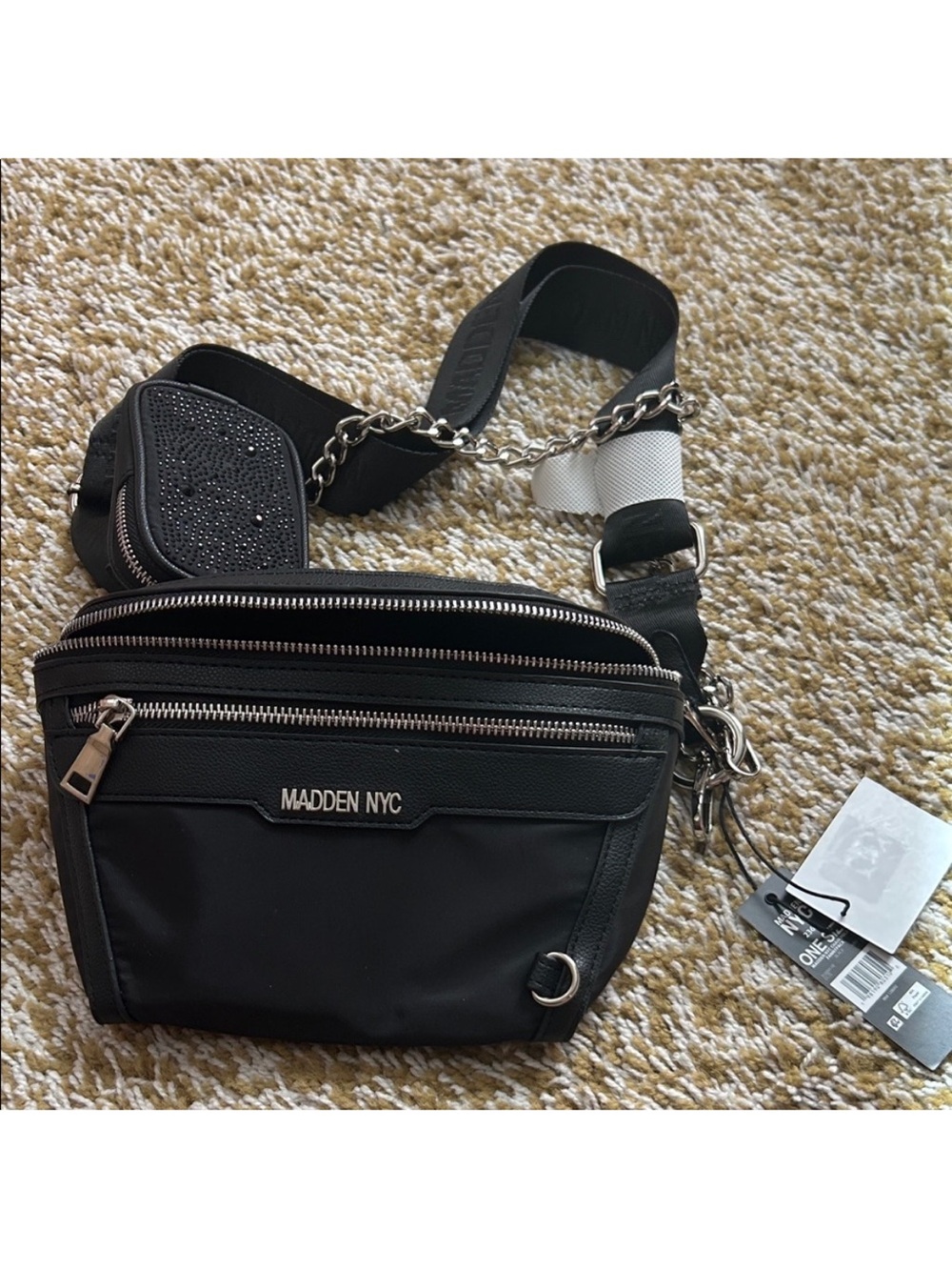 Black Fanny pack  with Chain-Trimmed Strap